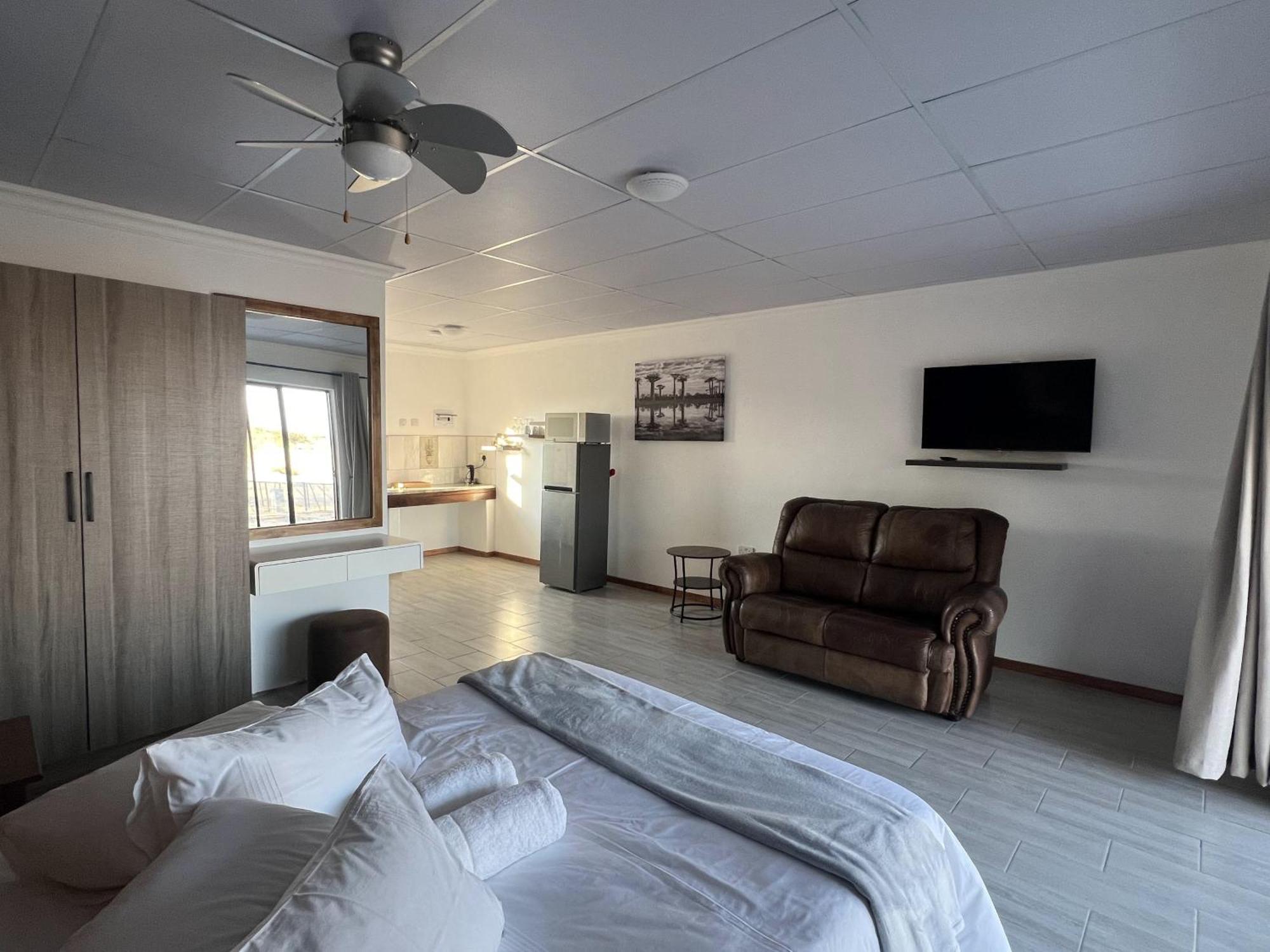 Plot 19 Villa Ghanzi Exteriör bild